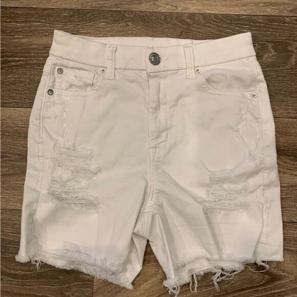 American Eagle White Factory Distressed Jean Shorts Size 0 - Picture 1 of 5
